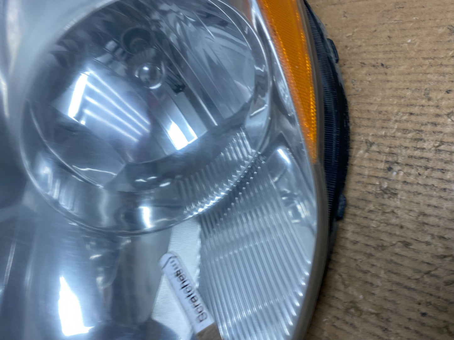 2006 to 2010 Toyota Sienna Left Driver Lh Side Headlight Halogen AE0633 DW3
