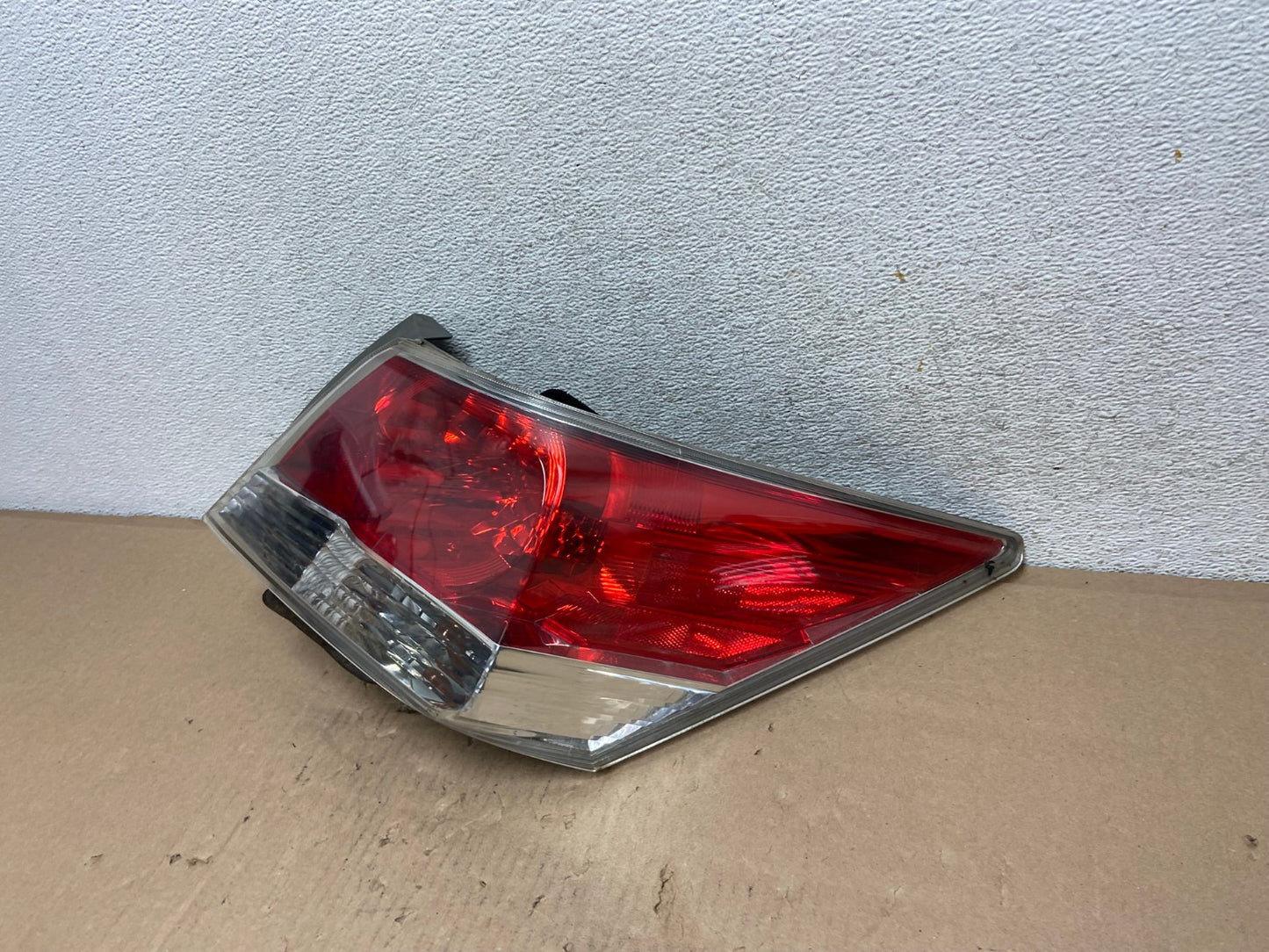 2008 to 2012 Honda Accord Sedan Tail light Right Passenger RH AG6718 LK1