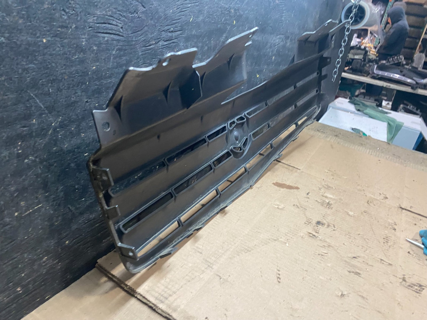 2003 2004 2005 2006 2007 Cadillac Cts Front Upper Grill Grille Oem w2542 DG11