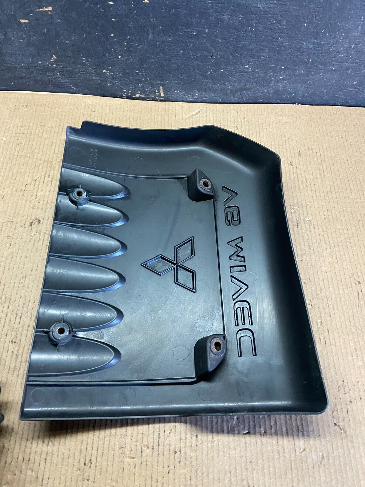 2007 to 2020 Mitsubishi Outlander GT 3.0L V6 Mivec Engine Cover n8310 DG6