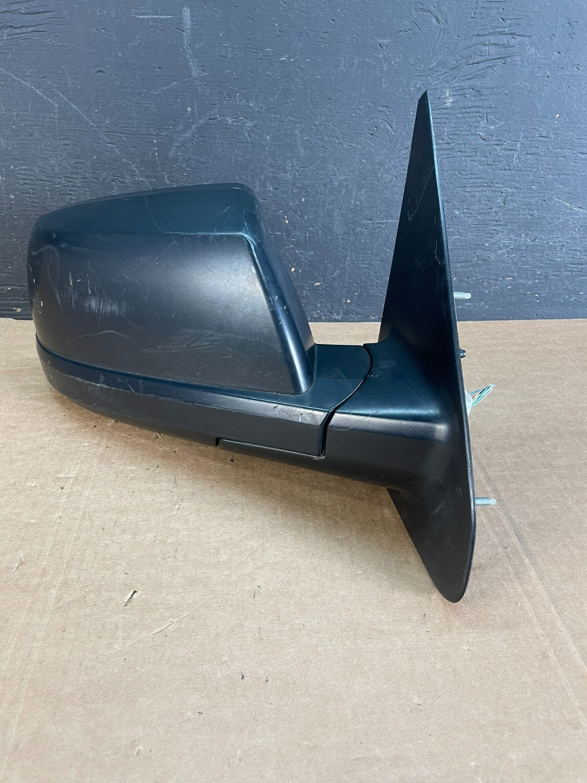 2007 to 2012 Toyota Tundra Right Passenger RH Side Door View Mirror AE8343 DW1