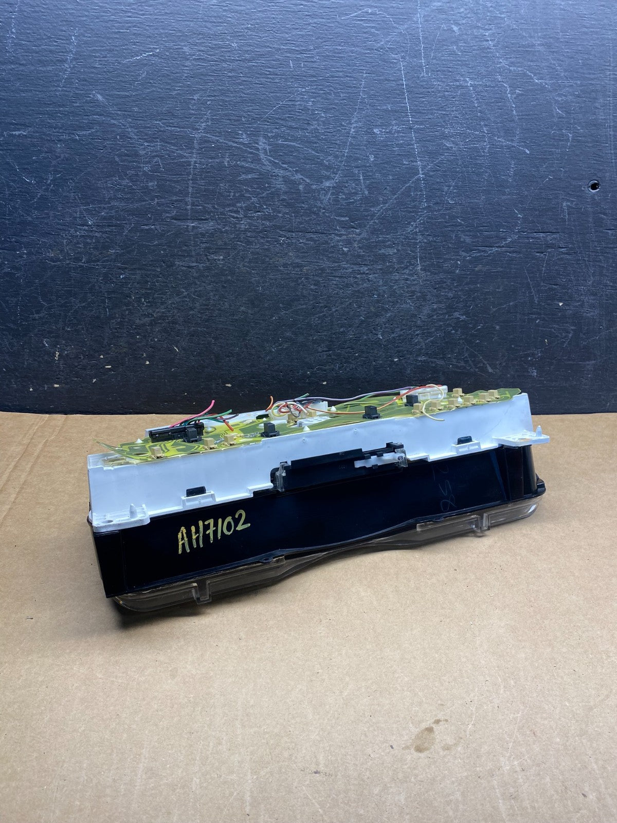 2001-2002 Ford Econoline E250 E350 Van Speedometer Instrument Cluster ah7102 DG6