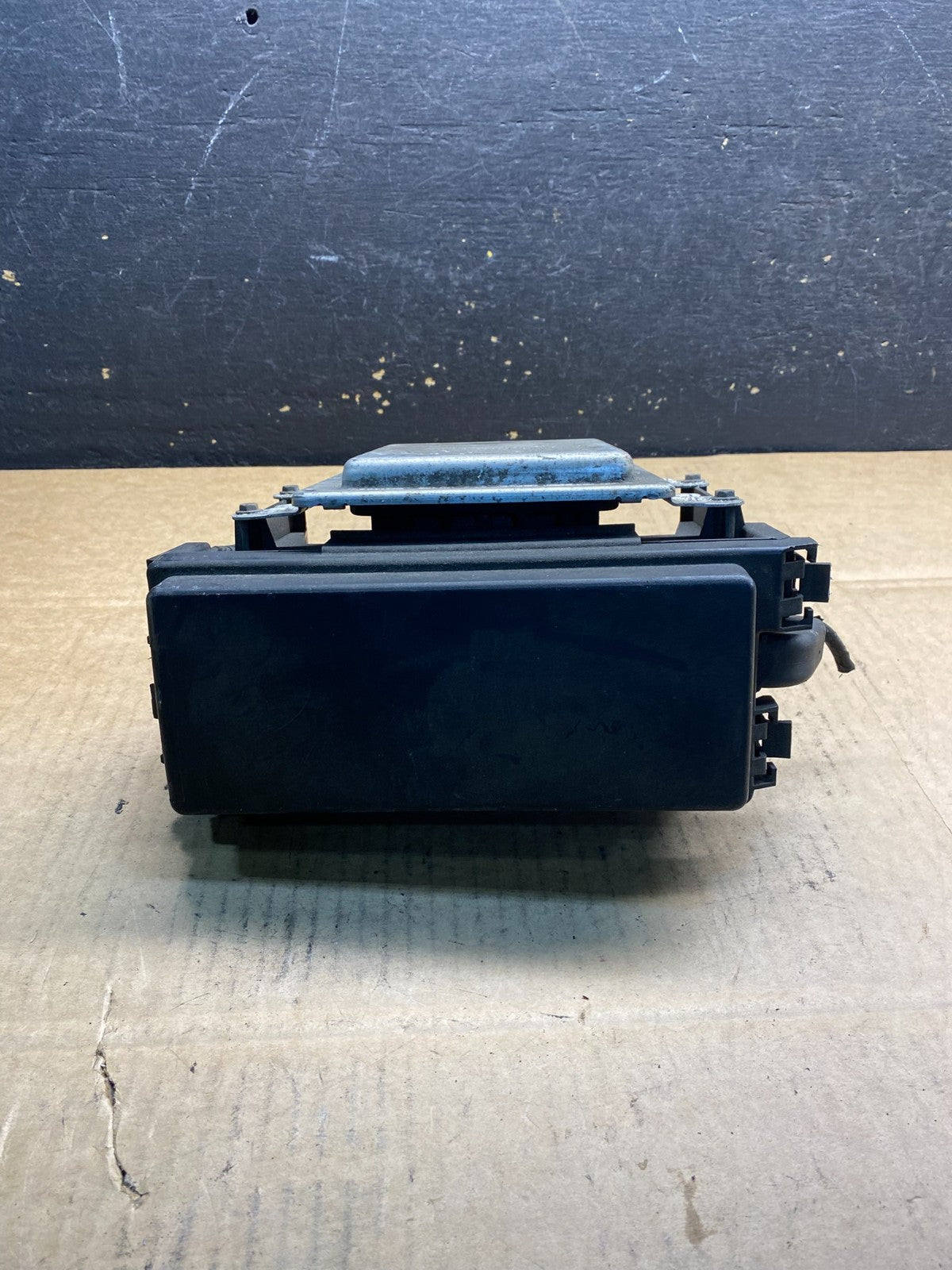 2008 Dodge Durango Multifunction Unit Module Fuse Box Body Control Oem AB3966 DG5