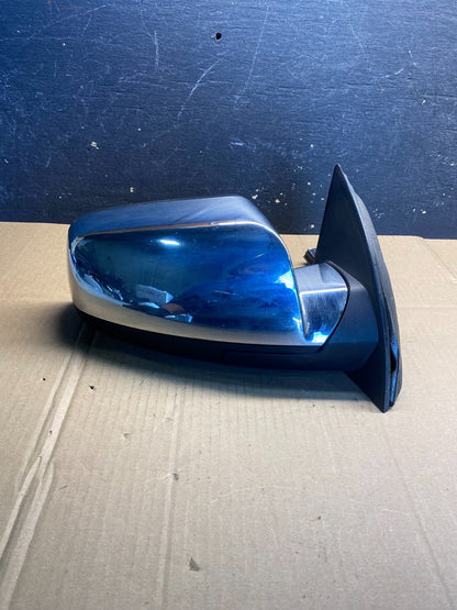 2010 to 2015 Chevrolet Equinox right Side Heated View Door Mirror OEM AB2631 MS0