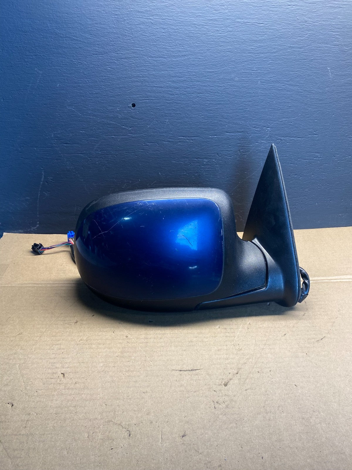 2003-2006 Chevrolet Tahoe Suburban Right Passenger Turn Door Mirror AB7278 MS0