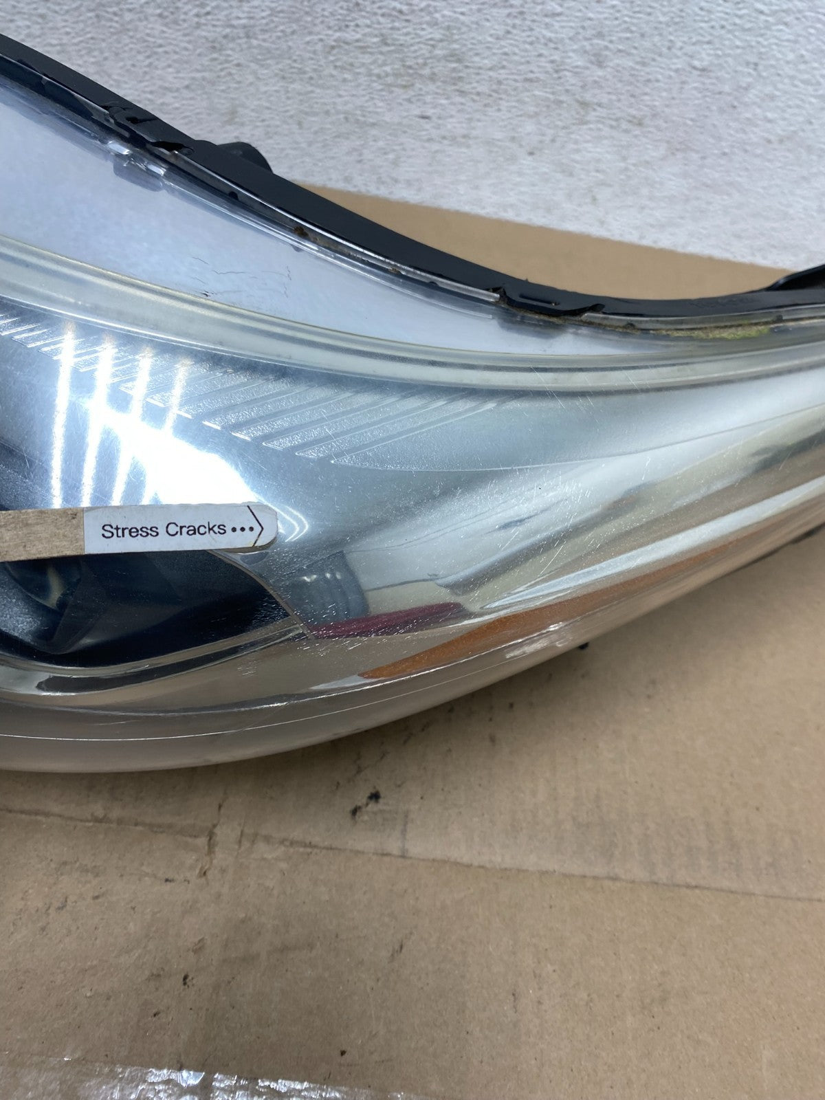 2013 to 2016 Toyota Avalon Halogen Left Driver LH Headlight AE6667 DG4