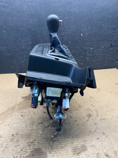 2011 to 2013 Kia Optima Automatic Transmission Shifter W/ Bezel R2677 DG2