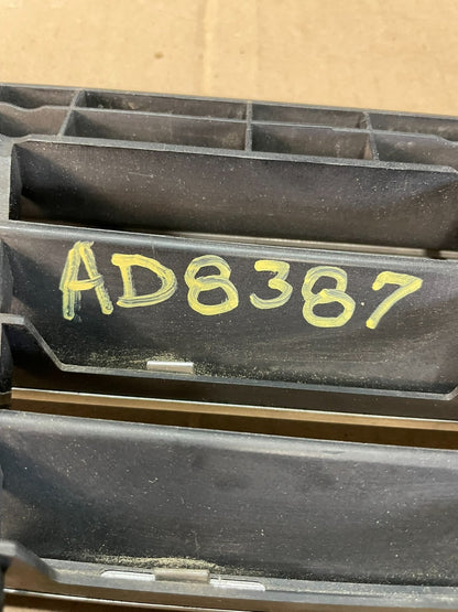 2003 to 2006 Mercedes Benz S-Class Front Grille AD8387 DG5