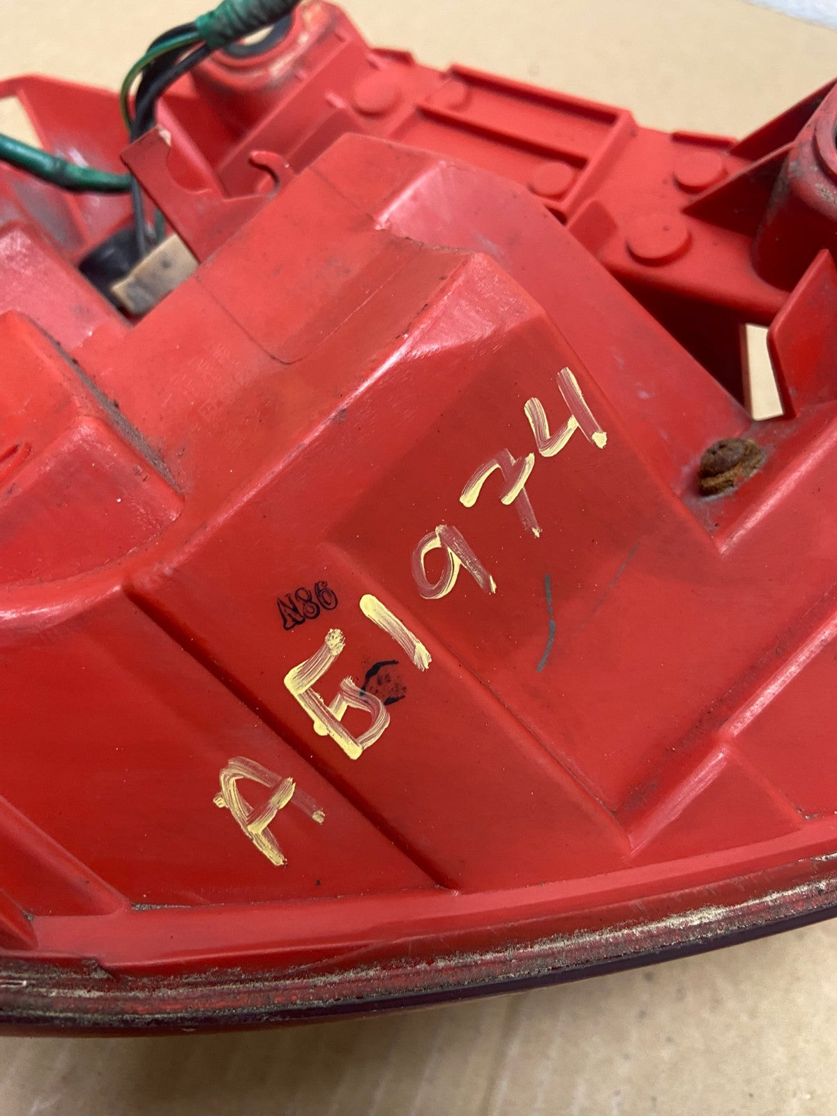2009 2010 Nissan Murano Right Passenger Rh Side Tail Light AG1974 LK6