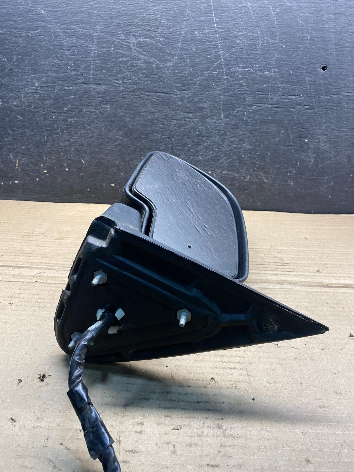 2003-2006 Chevrolet Tahoe Suburban Left Driver LH Turn Door Mirror AH9646 DW4