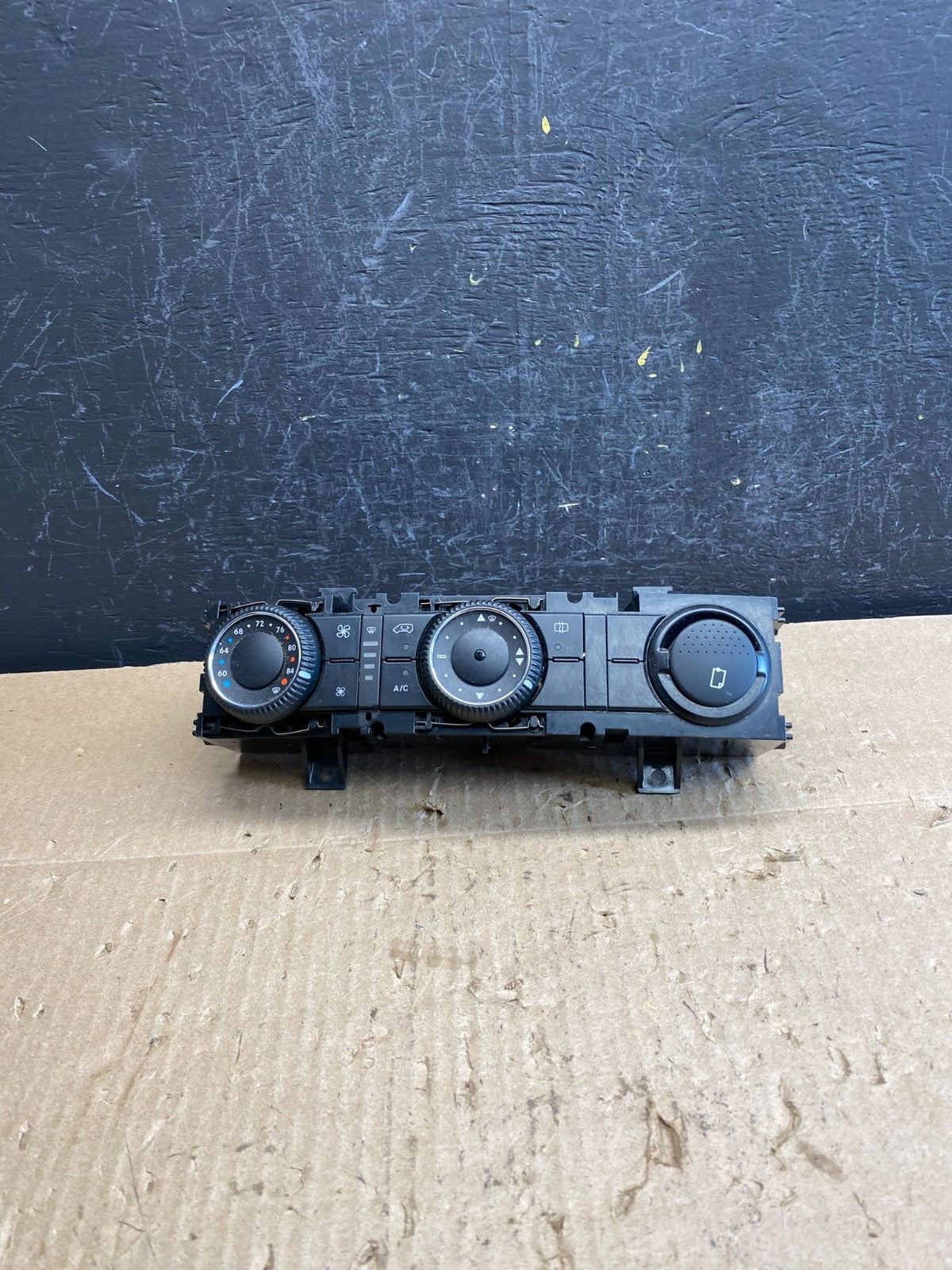 2007 2008 2009 Mercedes Dodge Sprinter A/C AC Climate Control Panel Oe AC9162 DG0