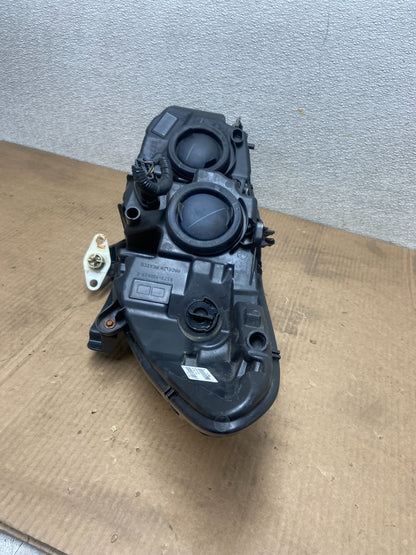 2013 to 2016 Ford Fusion Right Passenger Rh Side Headlight AA6206 DW7