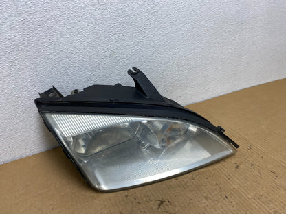 2005-2007 Ford Focus Right Passenger RH Side Headlight Halogen AC7757 DW2