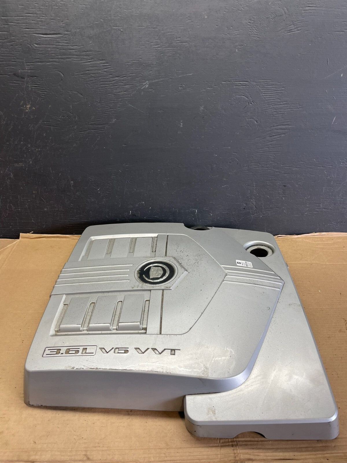 2004 to 2007  Cadillac CTS 3.6L Plastic Engine Cover Shield E4005 PS3