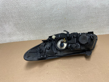 2007 2008 2009 2010 Hyundai Elantra Right Passenger Side Headlight OEM AB4990 DW4