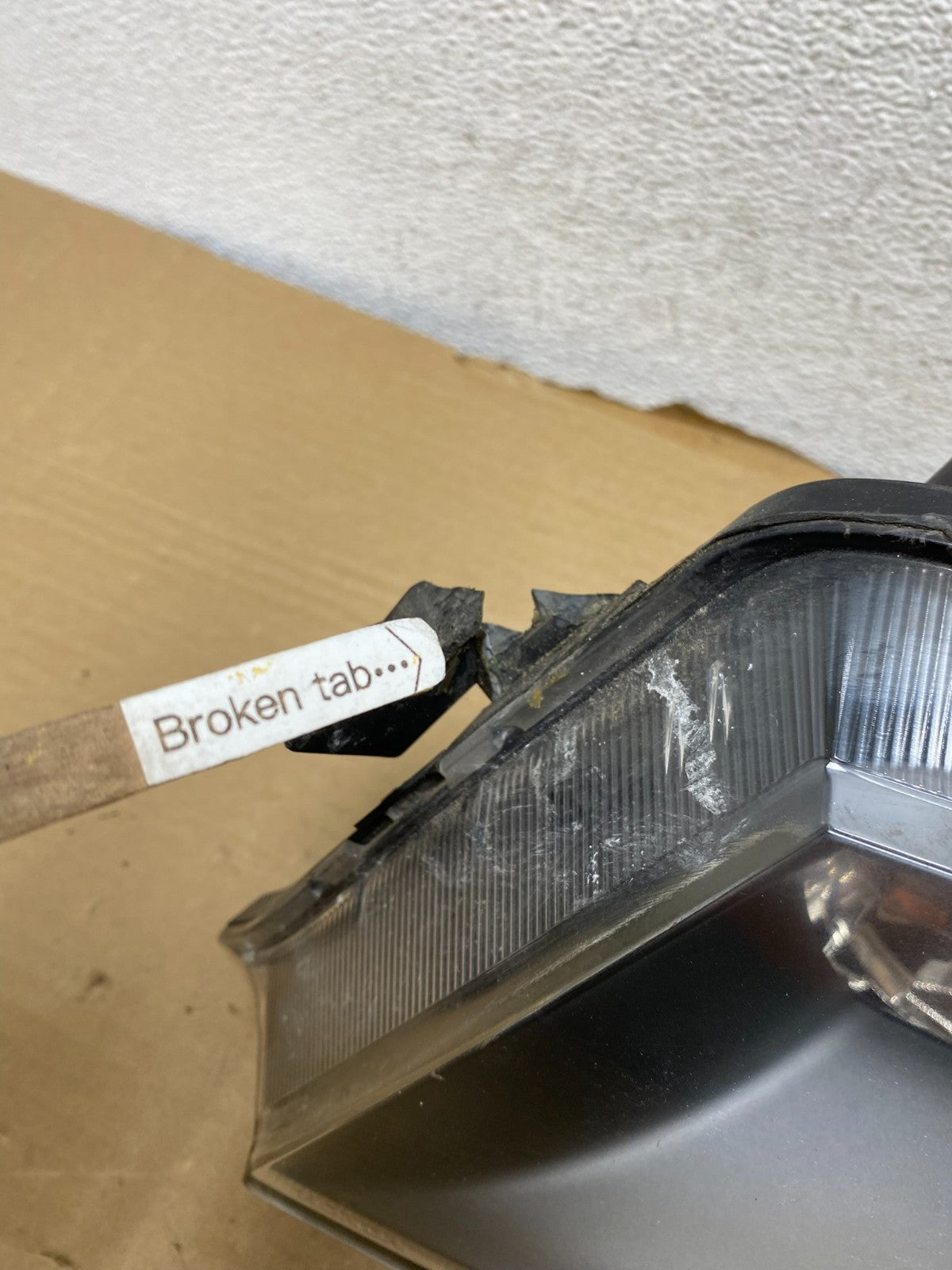 2004 to 2008 Acura TSX Left Driver Side Xenon HID Headlight AG9095 DW4