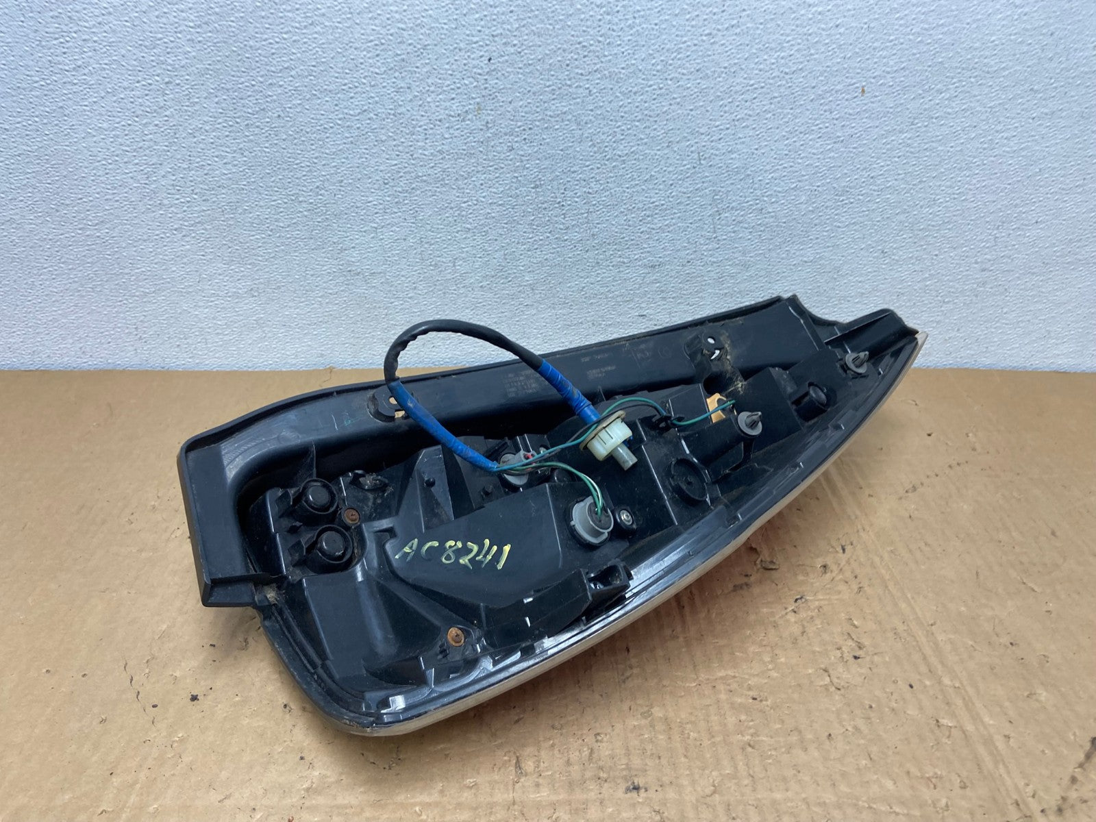 2008 2009 2010 Mazda 5 Left Driver LH Side Tail Light AC8241 LK5