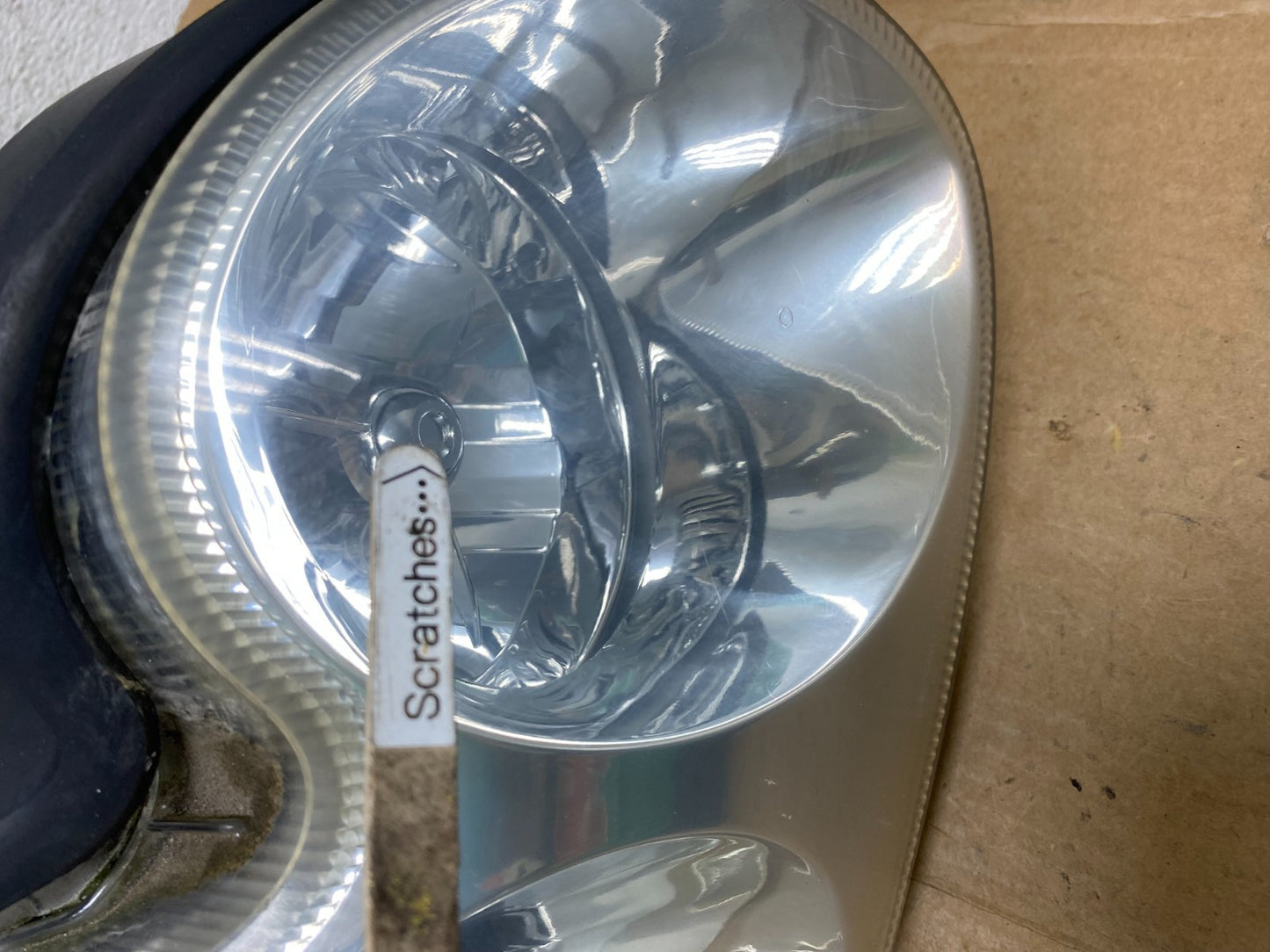2002-2005 Hyundai Sonata Right Passenger Headlight Halogen AE4824 DW3
