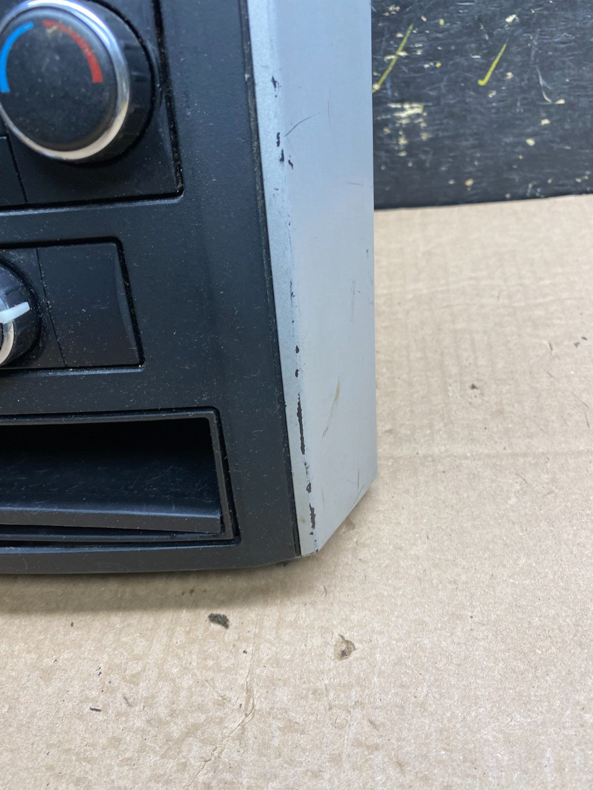 2008-2010 Dodge Grand Caravan  A/C Climate Control Unit Bezel Trim Oem Z0010 DG2