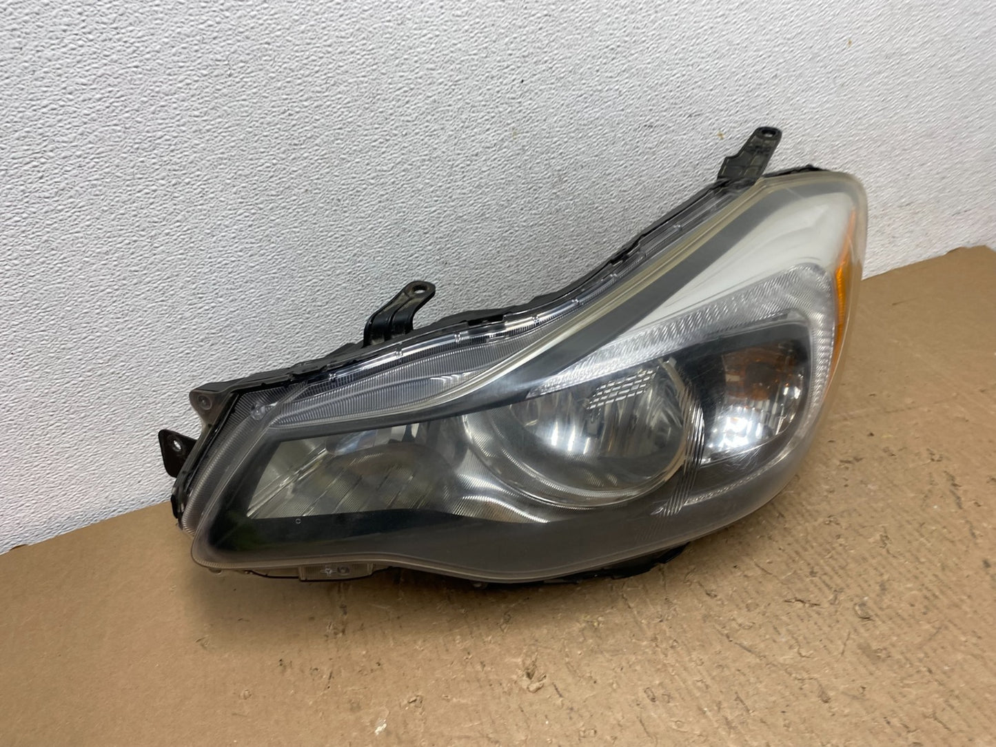 2012-2016 Subaru Impreza Crosstrek Left Driver LH Halogen Headlight AD8807 DW2