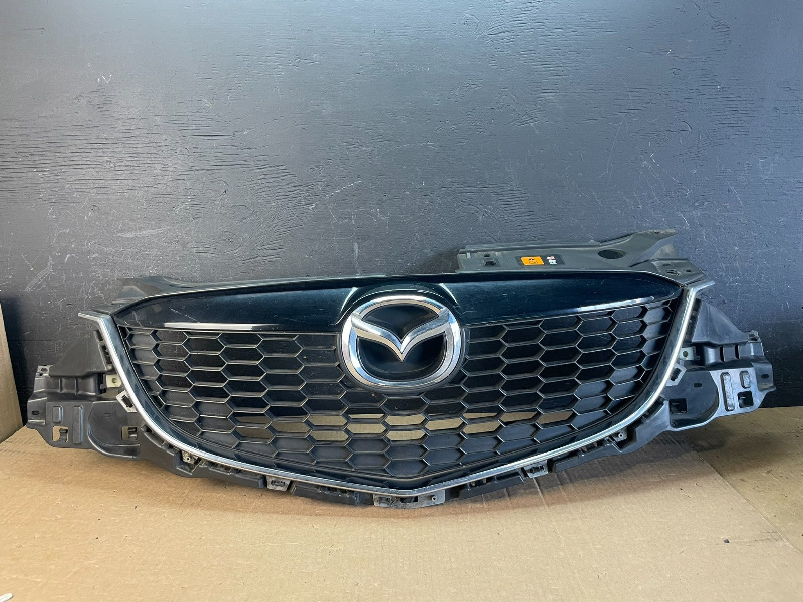 2012-2017 Mazda CX-5 Front Upper Grill Grille w/ Emblem AD0242 DG0