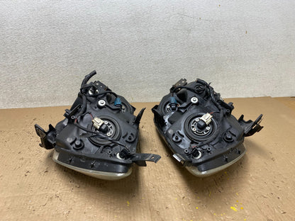 2005 2006 2007 Honda Odyssey Left+Right Set Halogen Headlights T7989 DW12
