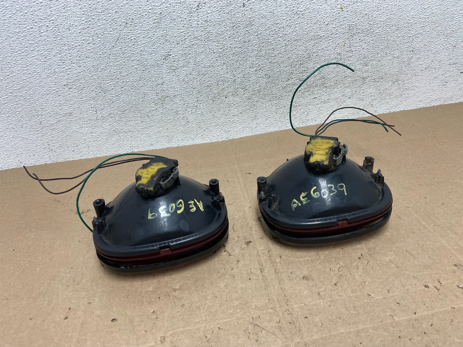 1990 to 1996 Chevrolet Corvette C4 Tail Light Lamp Lens and Housing AE60393