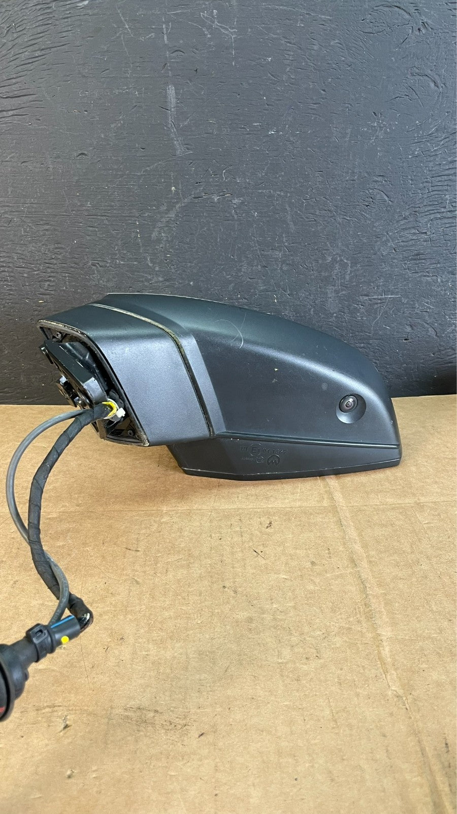 2017 to 2019 Audi Q7 Left Driver Lh Side View Door Mirror AE0904 DG3
