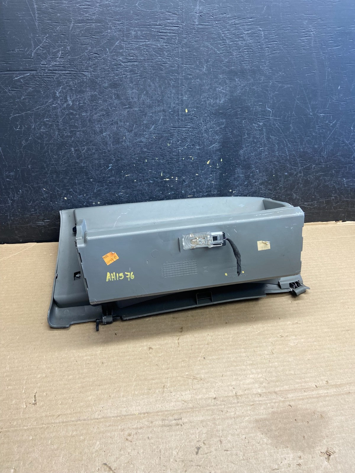20142015 2016 Chevrolet Malibu Right Passenger Side Glove Box AH1576 DG3