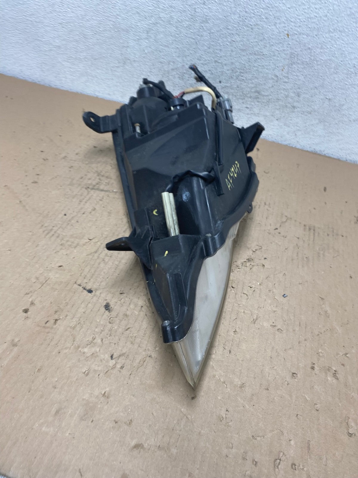 2003 to 2007 Nissan Murano Right Passenger RH Headlight Halogen AF4247 LK9