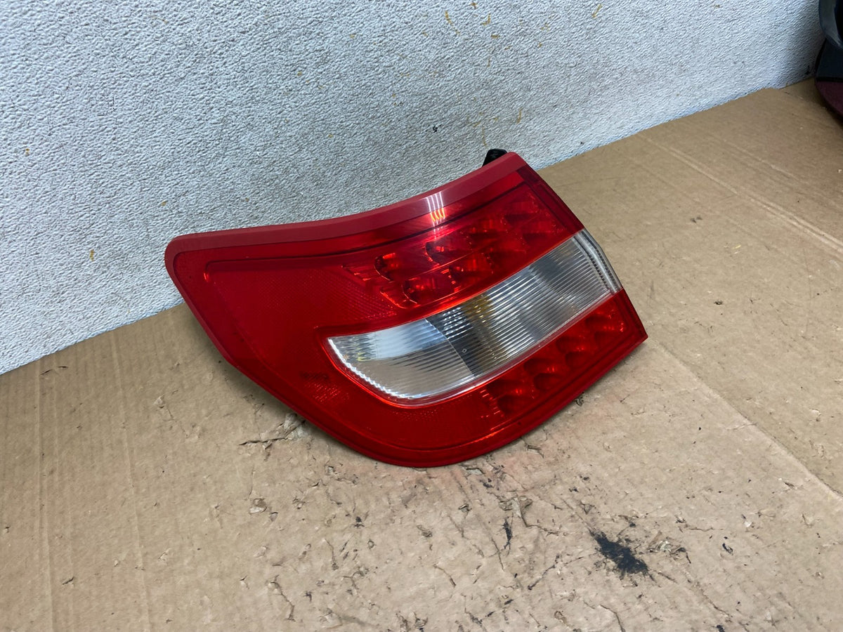 2007 to 2009 Lincoln MKZ Zephyr Left Driver Lh Side Tail Light AI9366 LK2