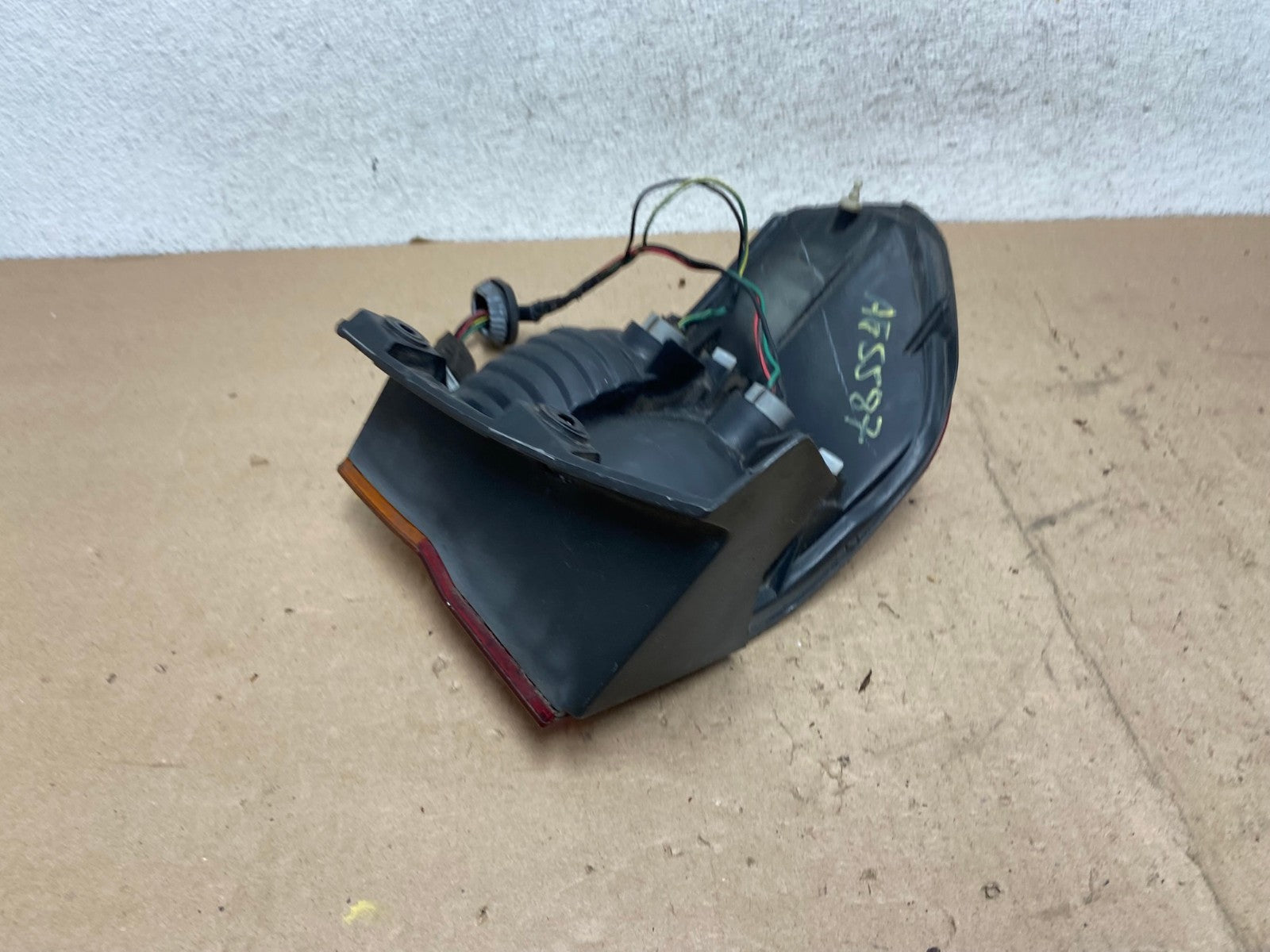 2002 2003 2004 Honda Odyssey Right Passenger Side Tail Light AG5587 LK4