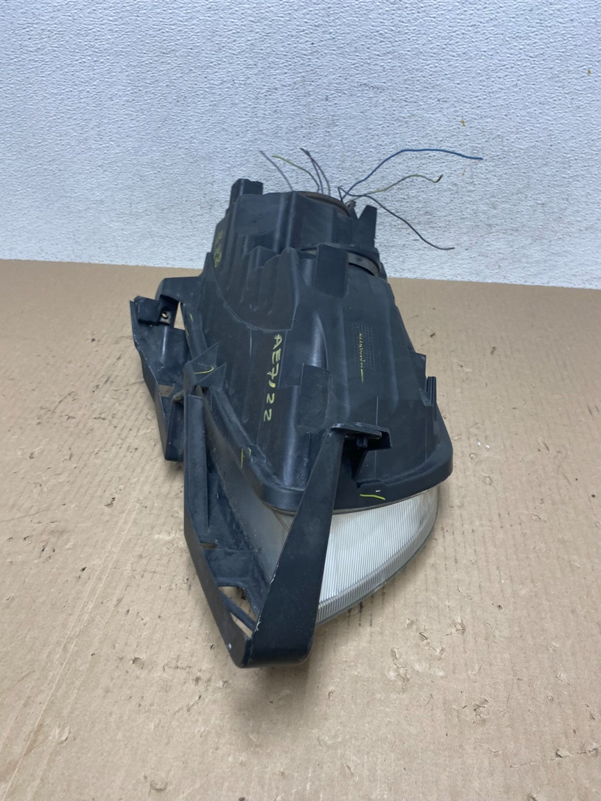 2006 to 2009 Mercury Milan Headlight Left Driver LH Halogen AE7122 DW7
