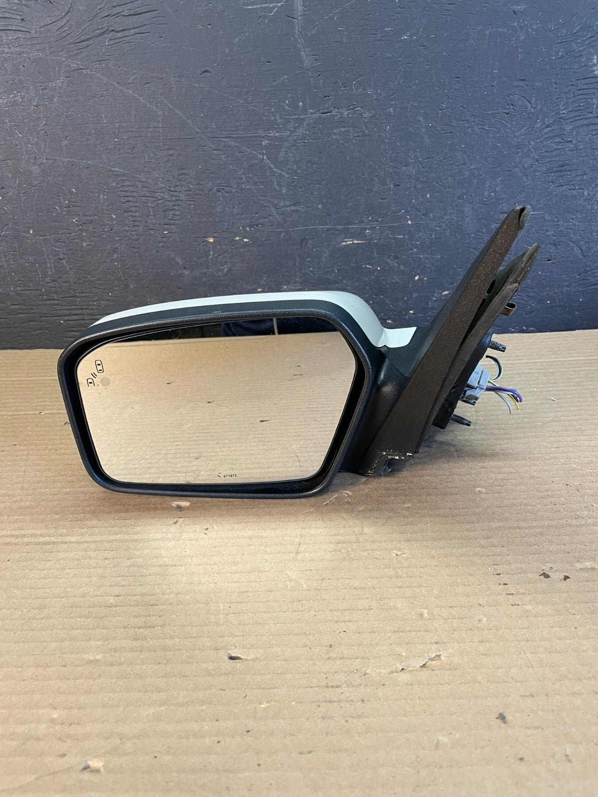 2011-2012 Ford Fusion Left Driver LH Side View Door Blind Spot Mirror AE8652 DW7