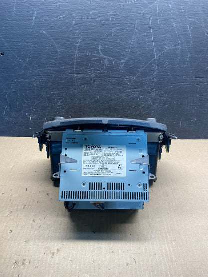 2004 to 2006 Lexus ES330 Es300 Radio Receiver Tape CD Air Vent AG5988 DG4