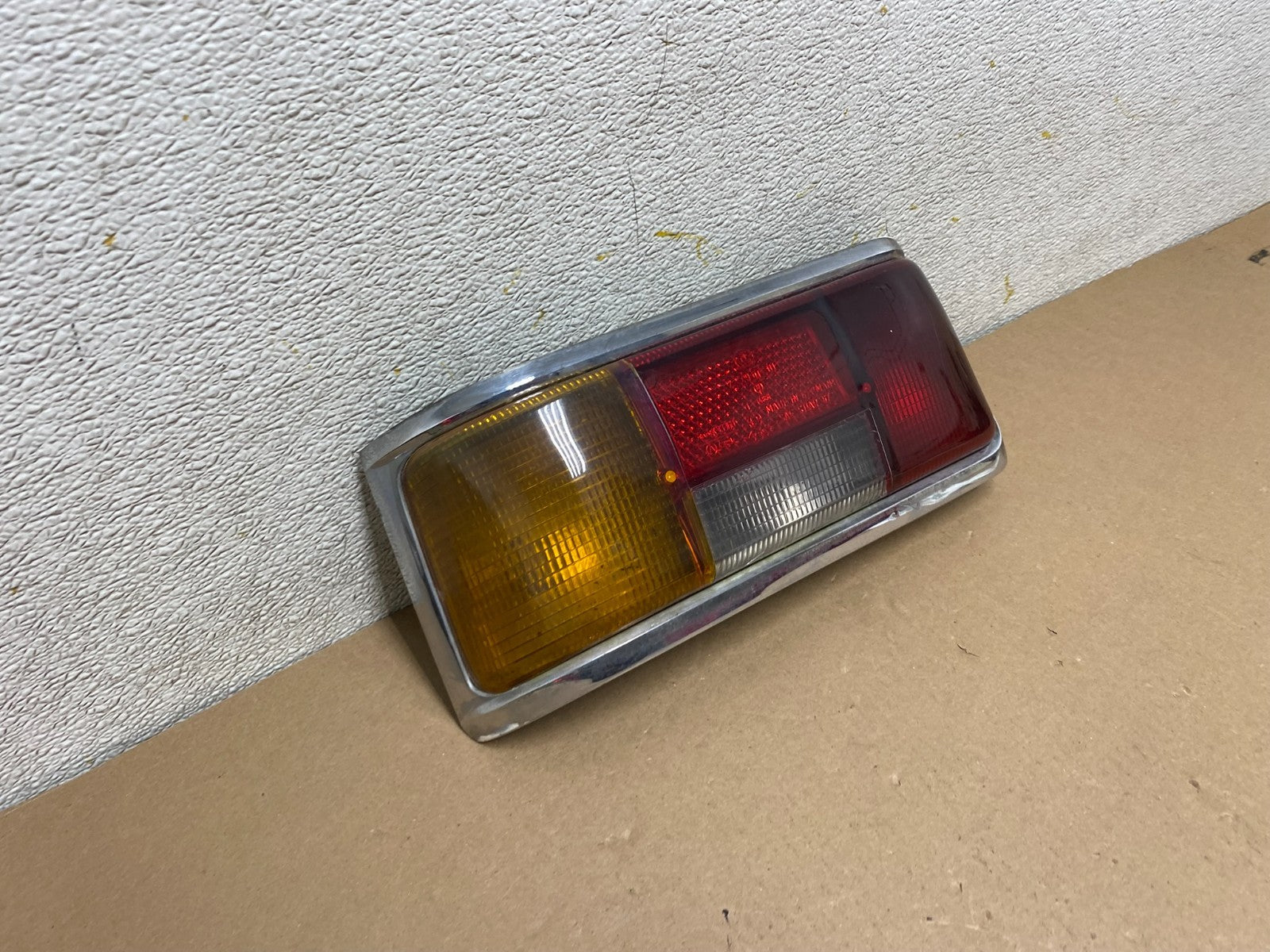 1996 - 1999 Mercedes-Benz W115 Left Driver Side Tail Light OEM p8104 DG2