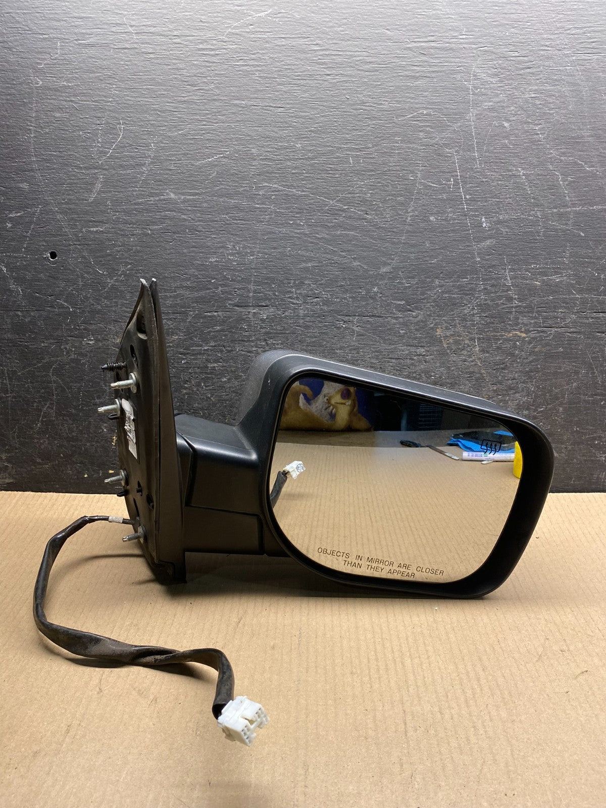 2004 to 2015 Nissan Armada Right Passenger RH View Door Mirror ai7112 DG8