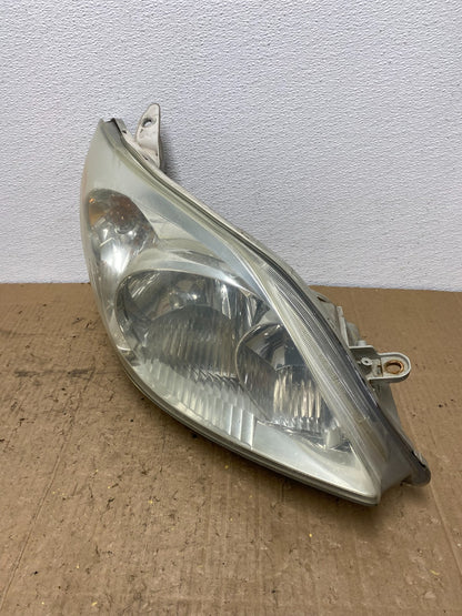 2003 to 2008 Toyota Matrix Right Passenger Rh Halogen Headlight Oem AC0144 DW0