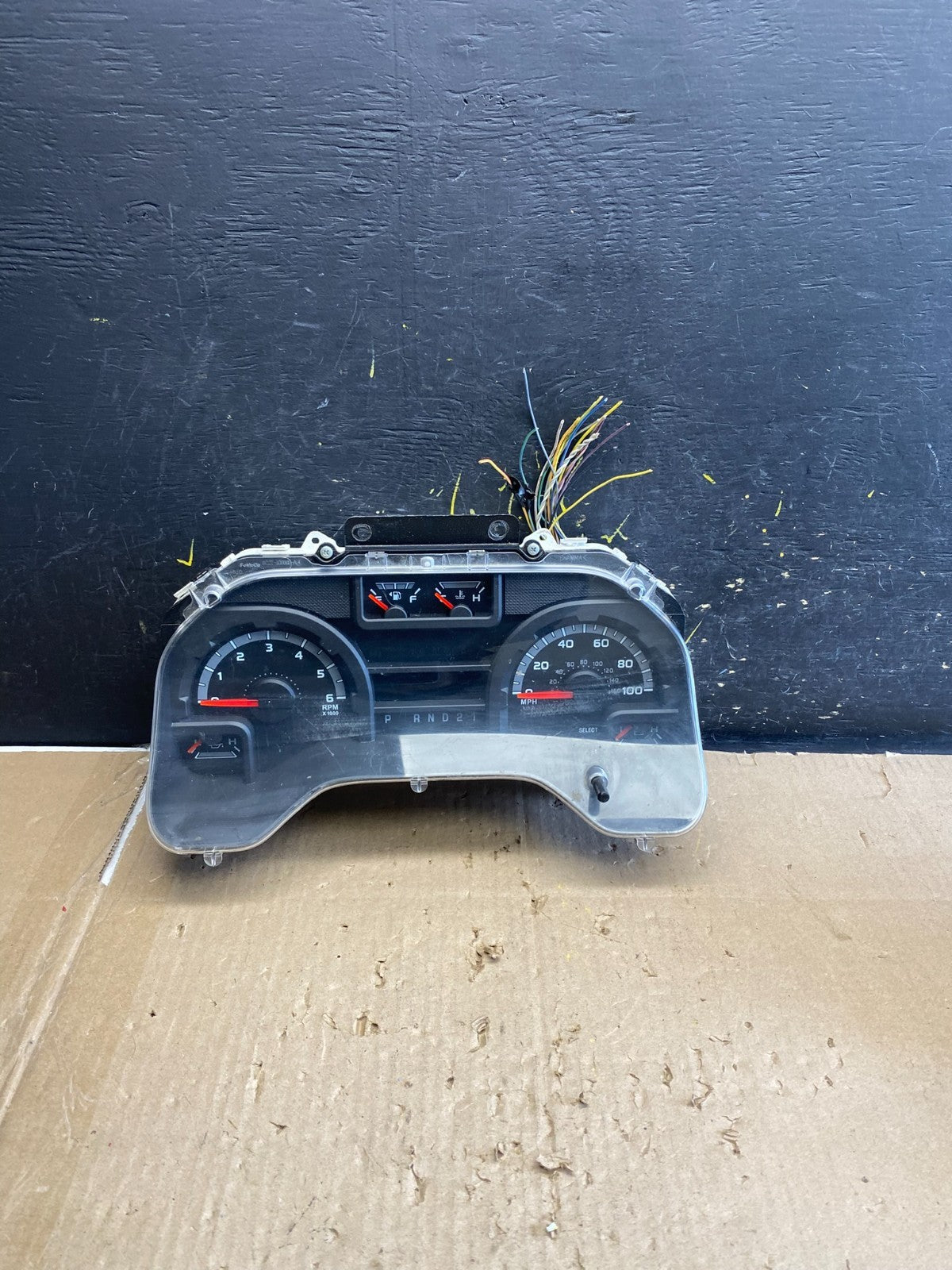 2010 to 2012 Nissan Pathfinder Speedometer Cluster Gauge OEM AB2200 DG0