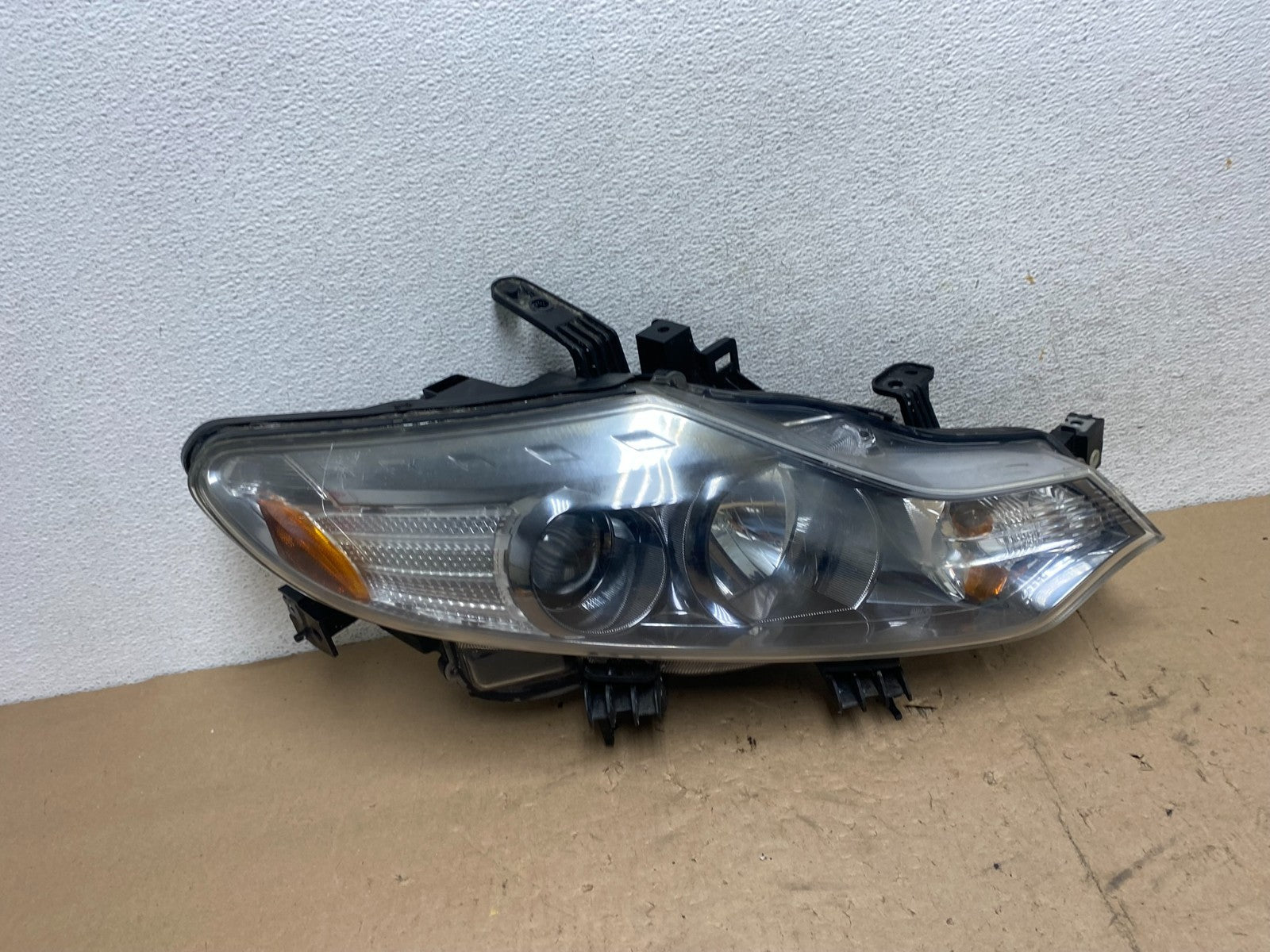 2011 to 2014 Nissan Murano Headlight Right Passenger Rh Halogen AG5614 DW0