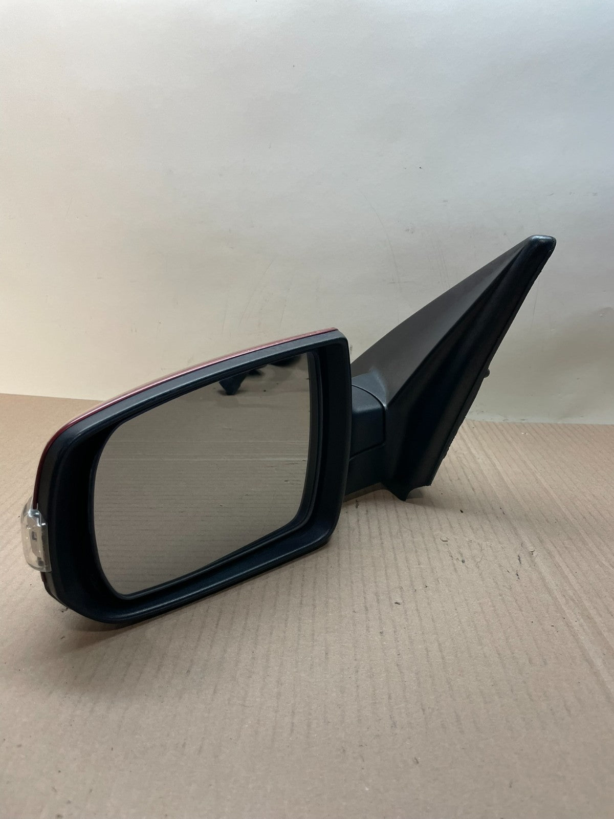 2011 - 2015 Kia Sorento Left Driver Lh Side Door Mirror Turn Signal aj0807 DG2
