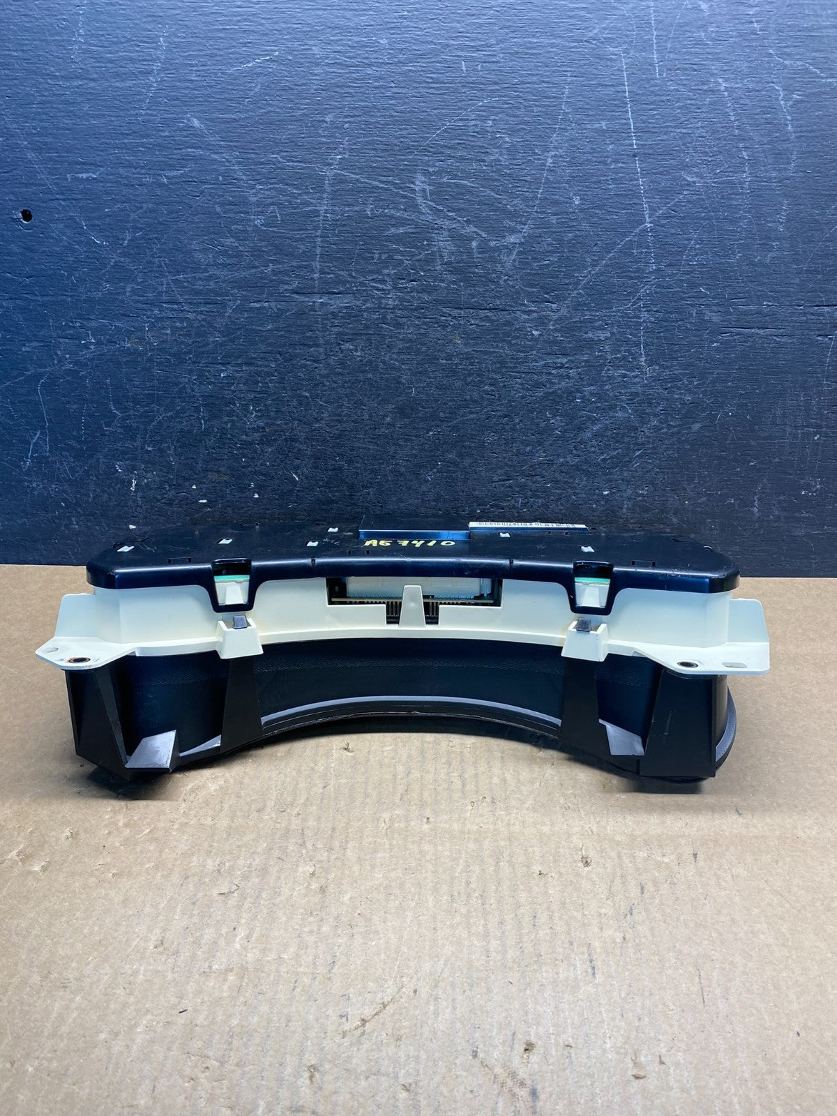 2002 GMC Yukon Speedometer Cluster Gauge ag7410 DG4