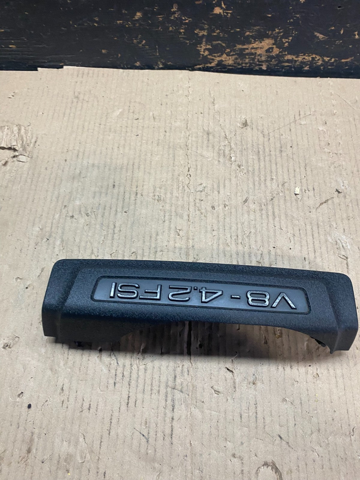 2007 2008 2009 Audi A8 4.2L FSI Engine Motor Cover V3928 DG1