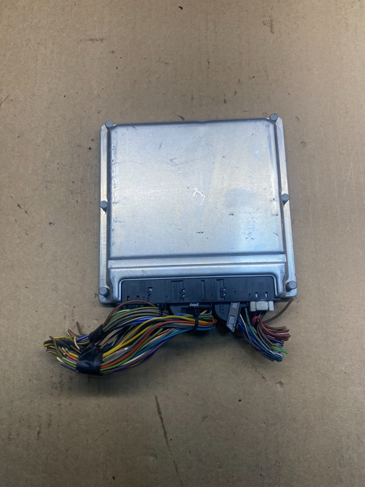 2000 to 2006 Mercedes S430 S500 ECU ECM Engine Control Module Unit AG6142 DG1