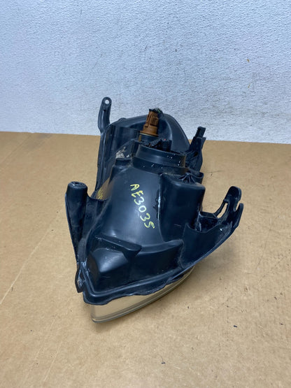 2001 to 2004 Mazda Tribute Left Driver Lh Side Halogen Headlight AE3035 DW6
