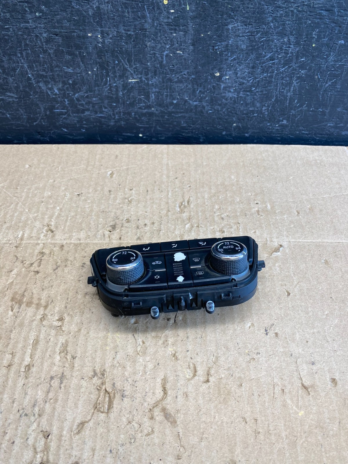 2013 to 2017 Buick Encore Climate Control AC HVAC 22944943 AC9197 DG0