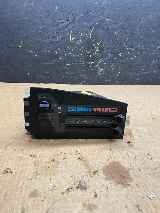 1998 to 2002 Honda Accord Radio CD Player Climate Control Switch z4467 DG0