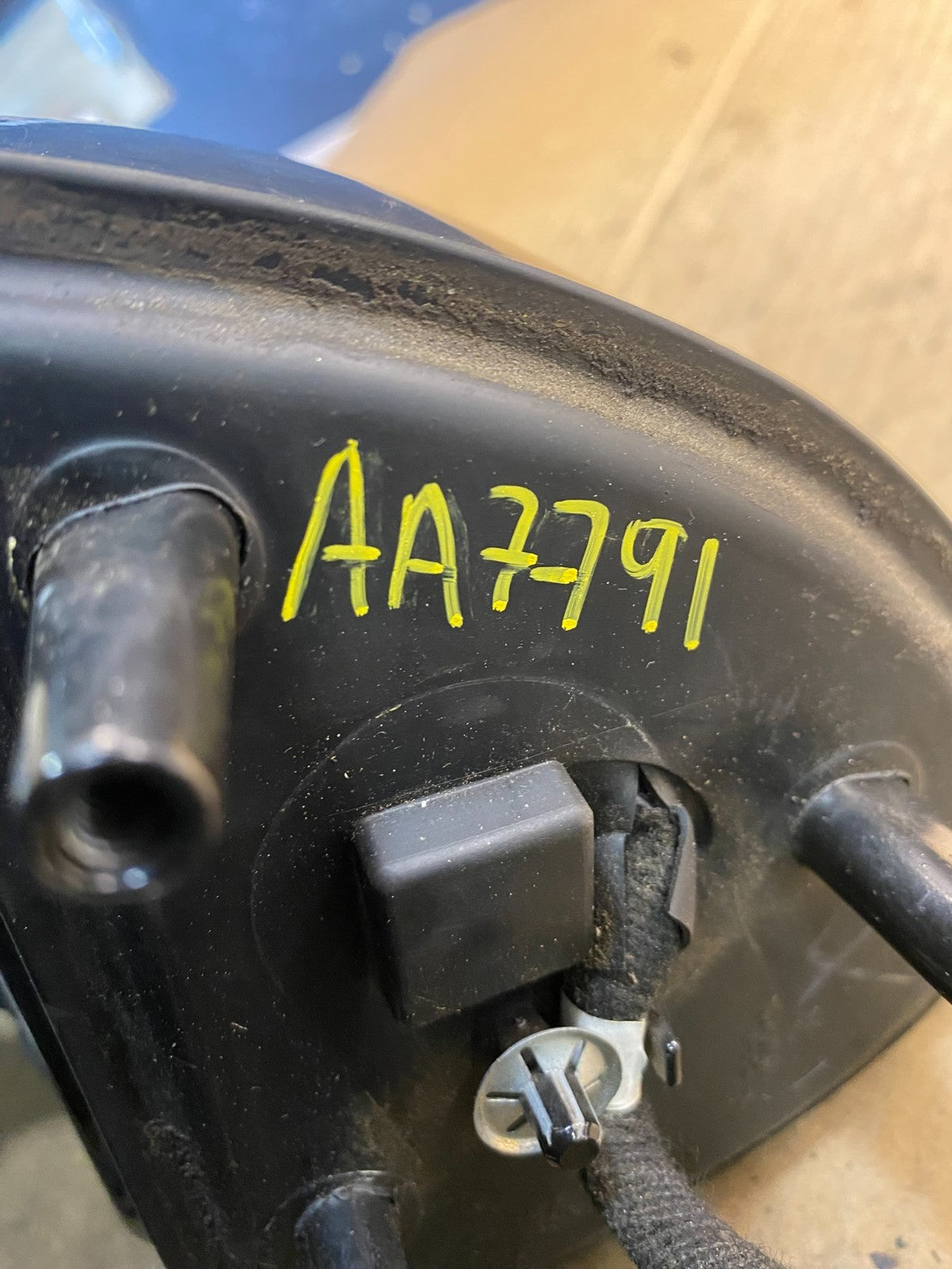 2006 2007 2008  Mercedes ML Left Driver LH Side Mirror OEM AA7791 DG12