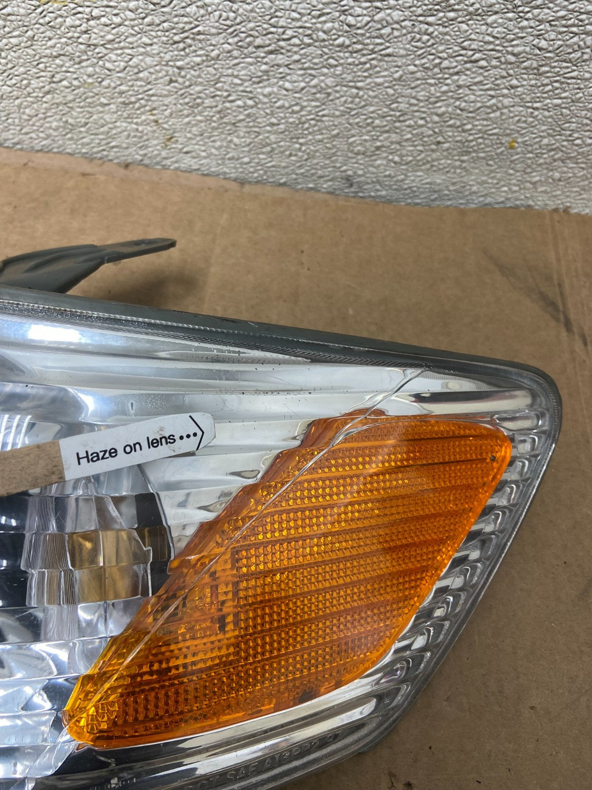 2000 - 2001 Toyota Camry Front Left Driver Lh Turn Signal AA2782 DW3