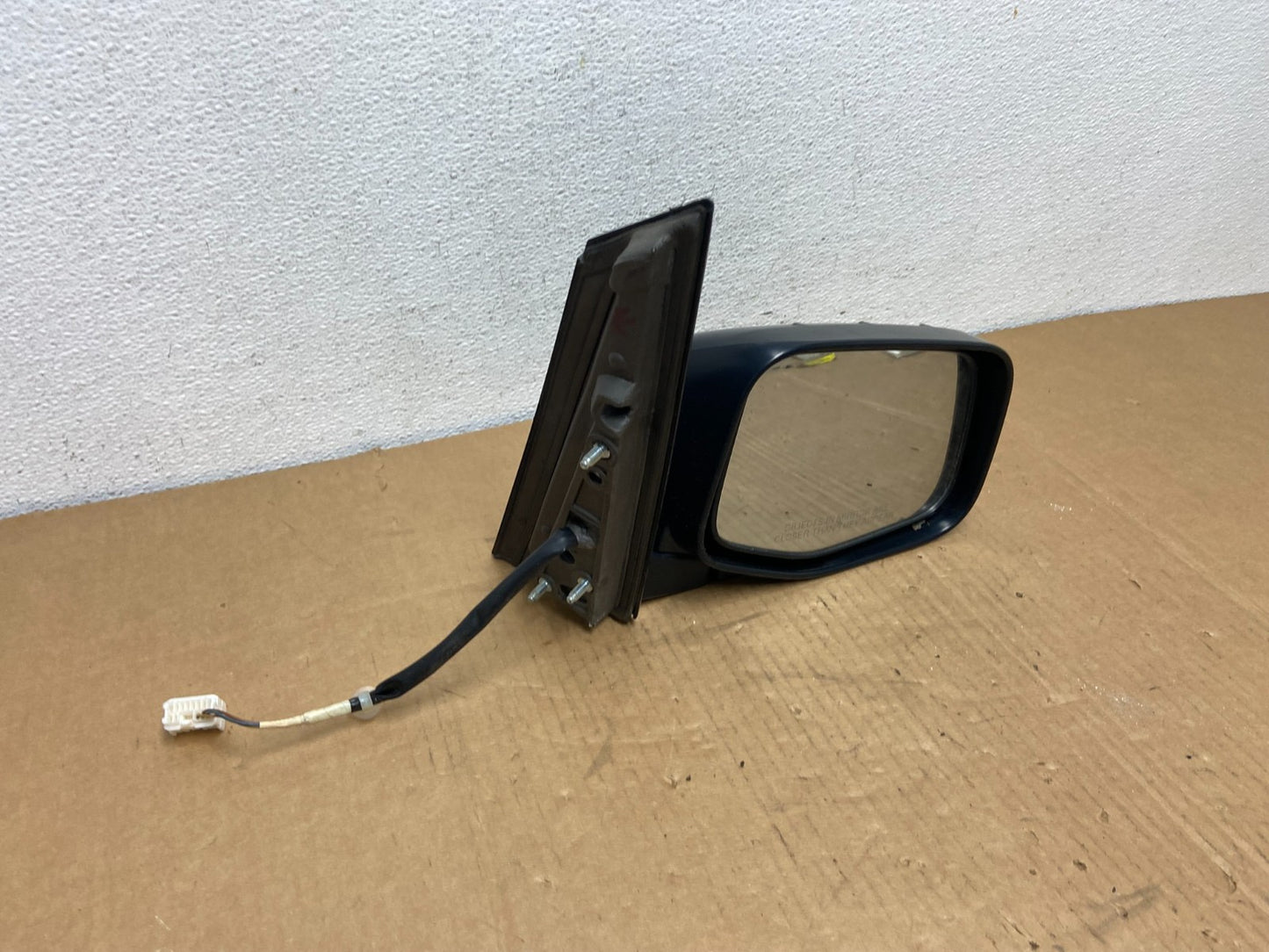 2011 to 2013 Honda Odyssey Right Passenger Door Mirrorr AC7571 DW7